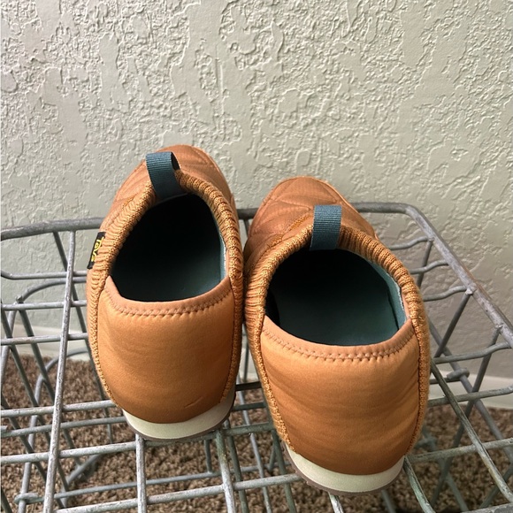 Teva Mens Khaki Moccasin